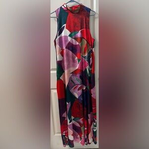 Vibrant Maxi Dress with pockets!